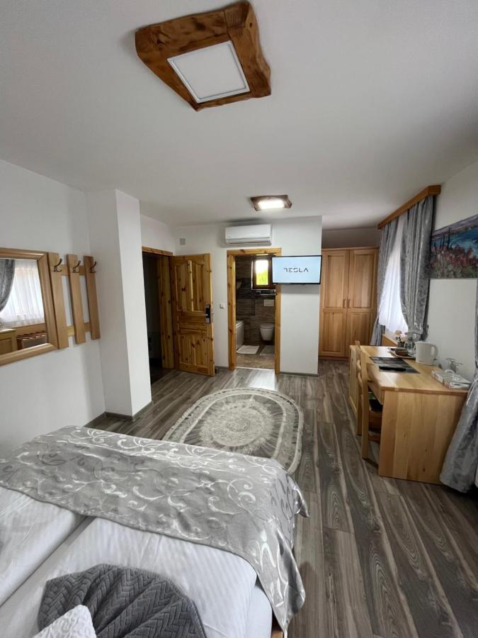 Rustic Inn River Prijeboj Exterior photo