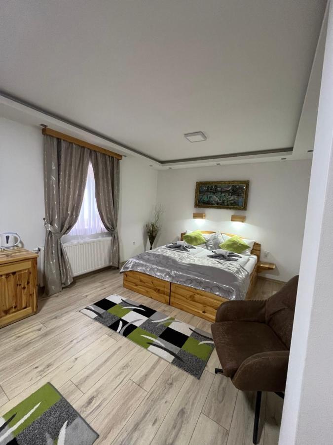 Rustic Inn River Prijeboj Exterior photo